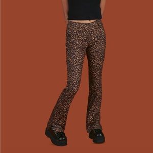 Unit Debbie Leopard Pants